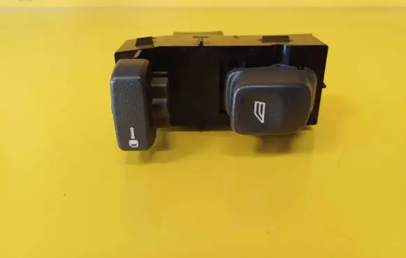 Volvo S40, V40 Electric window control switch