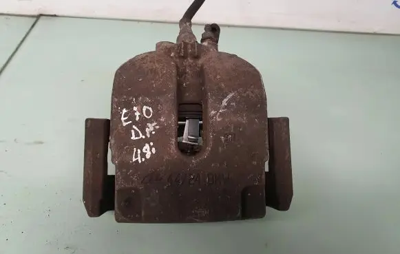 BMW X5 E70 Rear brake caliper 6776790 34216776790