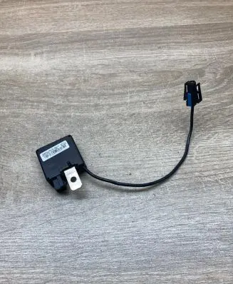 BMW X5 E53 Antenna control unit 8380945