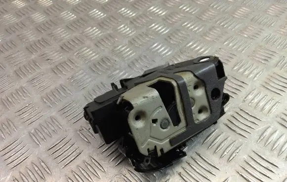 Ford C-MAX II Rear door lock AM5AR26412AE