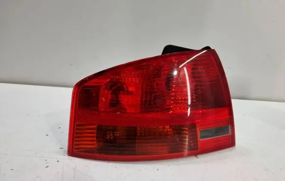 Audi A4 S4 B7 8E 8H Rear/tail lights 8E5945095 1789 A046341