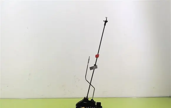 Chevrolet HHR Rear door lock 