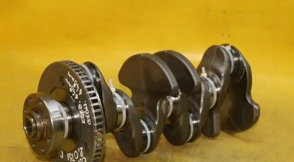 Audi A4 S4 B5 8D Crankshaft 