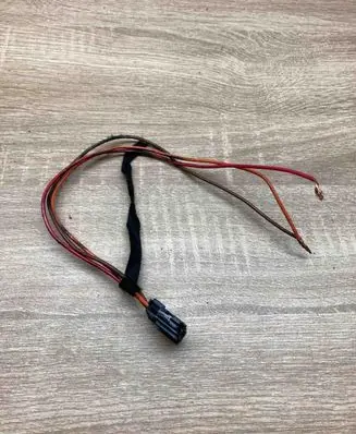 Mercedes-Benz E W210 Plug wire 2105456128