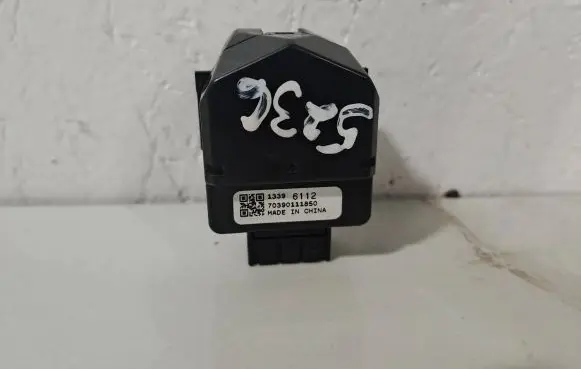 Opel Astra K Ignition lock contact 70390111850 13396112
