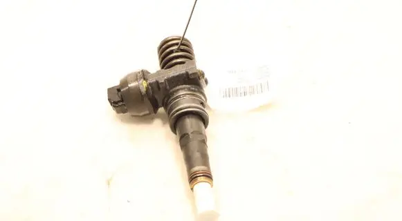 Volkswagen Sharan Fuel injector 0414720036