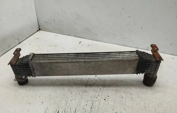 Ford Galaxy Intercooler radiator 7M0145805
