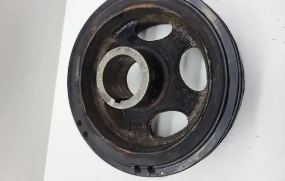 Mercedes-Benz E W211 Crankshaft pulley A6420300003
