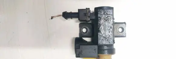 Renault Kadjar Turbo solenoid valve 8200790180