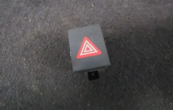 Volkswagen Polo Hazard light switch 6Q0953235