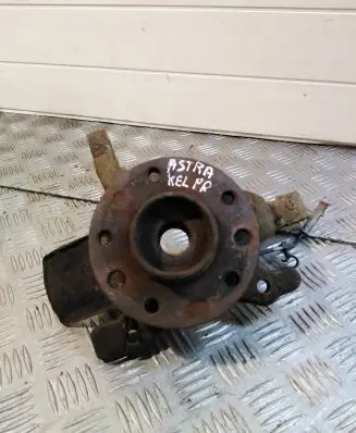 Opel Astra H Front wheel bearing hub 