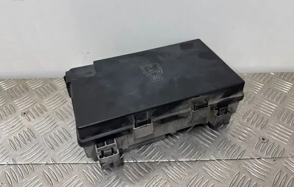 Fuse box set