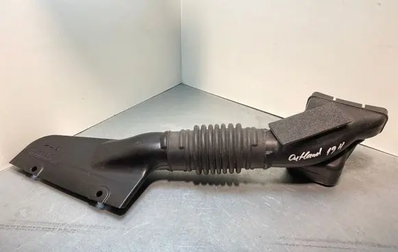 Mitsubishi Outlander Air intake duct part 1505A661