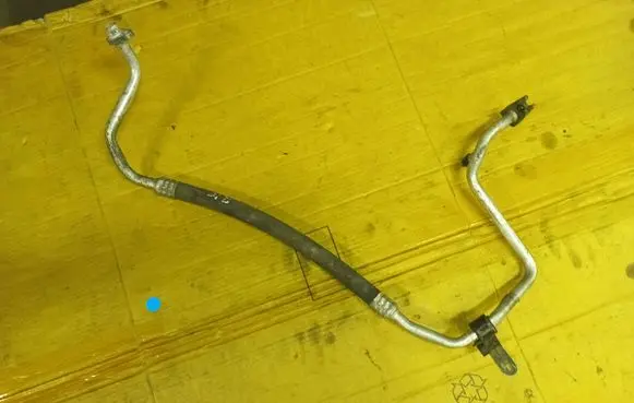 Renault Kangoo I Air conditioning (A/C) pipe/hose 8200501472