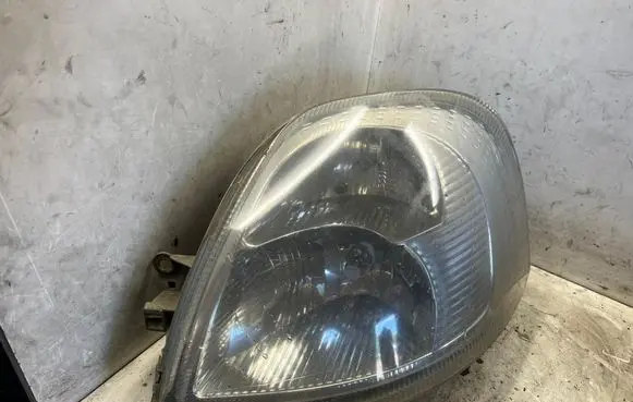 Renault Master II Headlight/headlamp 2200125421