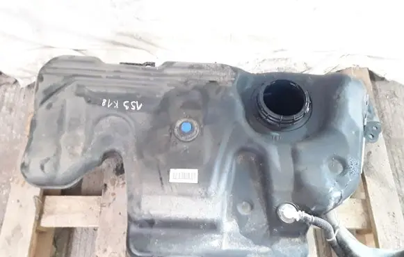 Renault Clio IV Fuel tank 8201127628 8201303470 8201127630