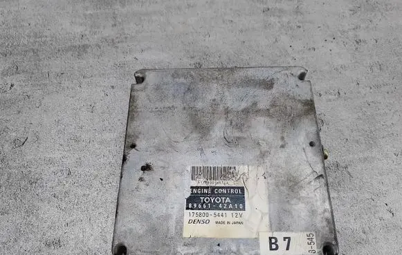 Toyota RAV 4 (XA20) Engine control unit/module ECU 89661-42A10