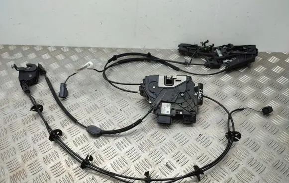 Ford B-MAX Front door lock AV1AR21813CG