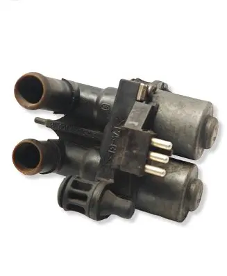 Mercedes-Benz C W202 Coolant heater control valve 0018303484