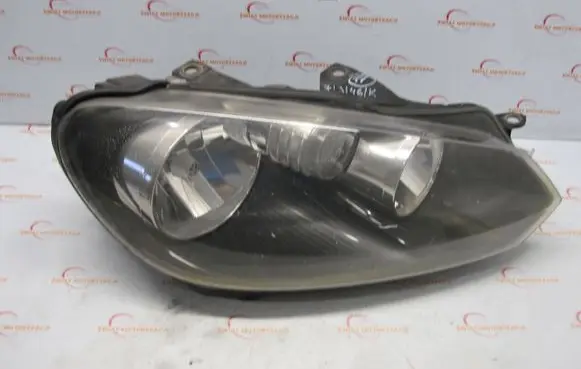 Volkswagen Golf VI Headlight/headlamp 25425800