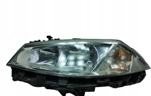 Renault Megane IV Headlight/headlamp