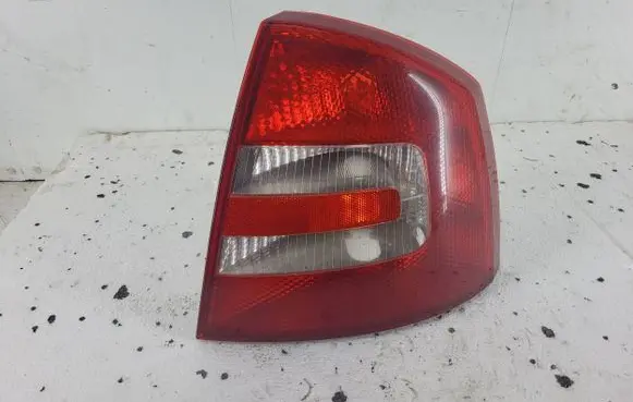 Skoda Octavia Mk2 (1Z) Rear/tail lights 1Z5945112A 1Z5945091A A5C7E099