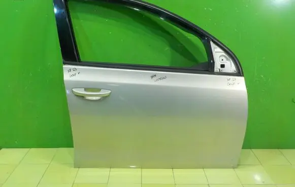 Volkswagen Golf VI Front door PRZOD PRAWE