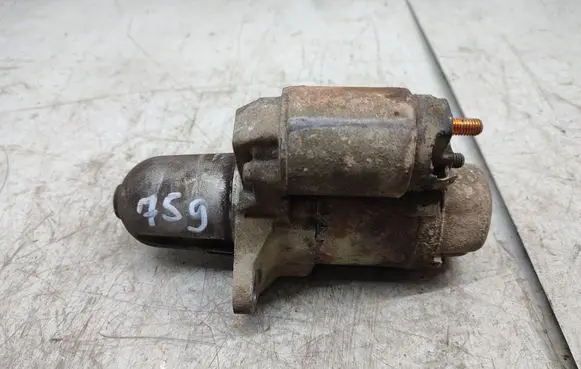 Subaru Impreza II Starter motor