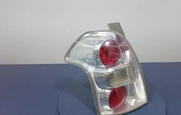 Toyota Corolla Verso AR10 Rear/tail lights