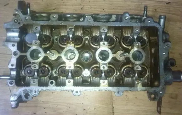 Engine head