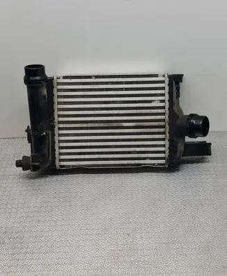 Dacia Sandero Intercooler radiator 144963014R 14461B680E 9075542