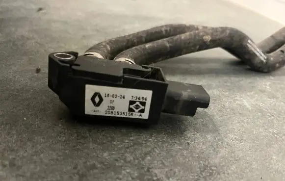 Renault Clio V Exhaust gas pressure sensor 208153515R