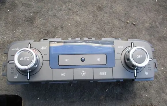 Volkswagen Touareg II Climate control unit VW7P6907040N