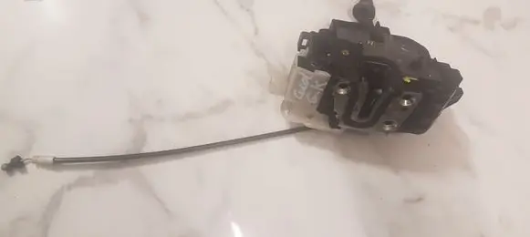 KIA Ceed Rear door lock