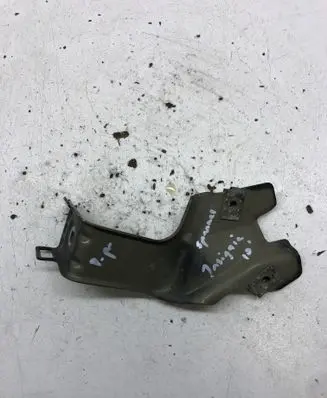 Opel Insignia A Fender mounting bracket