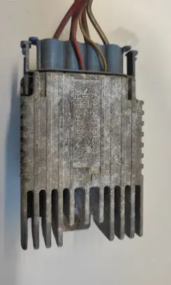 Mercedes-Benz A W168 Coolant fan relay A0275458032