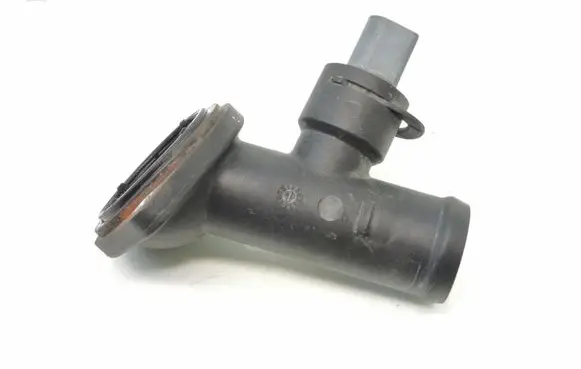 Volkswagen Touran I Engine coolant pipe/hose 03G121121D 03L121121A EH2