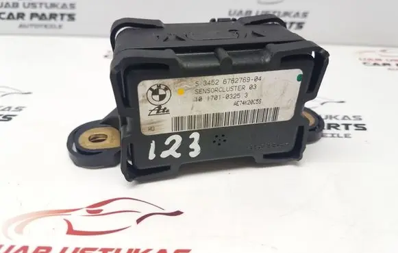 BMW 1 E81 E87 ESP acceleration yaw rate sensor 6762769