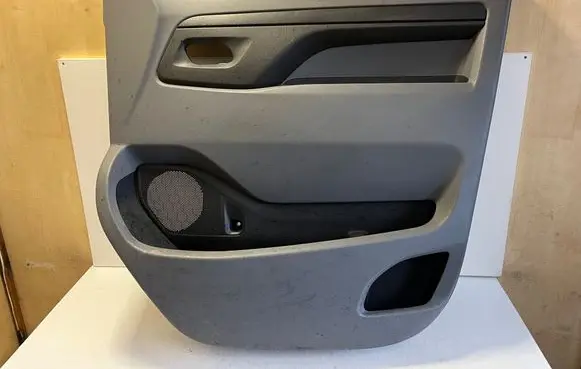 Opel Vivaro Front door card panel trim 98082243ZM