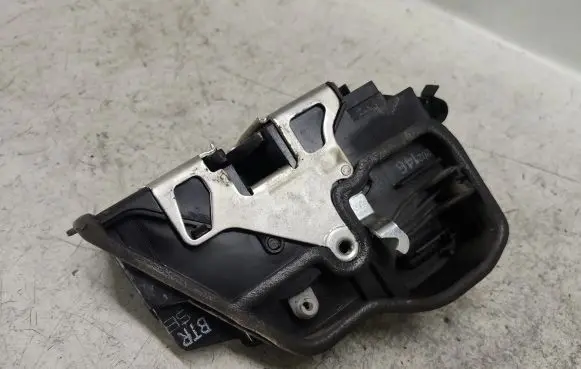 BMW X5 E70 Front door lock