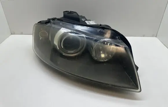 Audi A3 S3 8P Headlight/headlamp 8P0941004