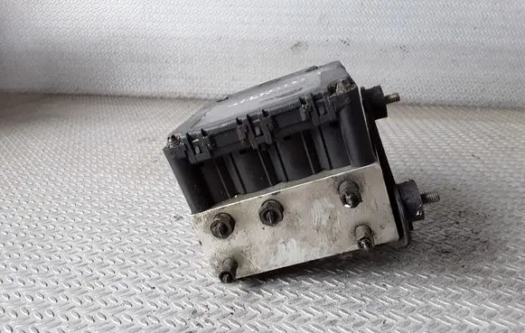 Citroen Xantia ABS Pump 10094811023