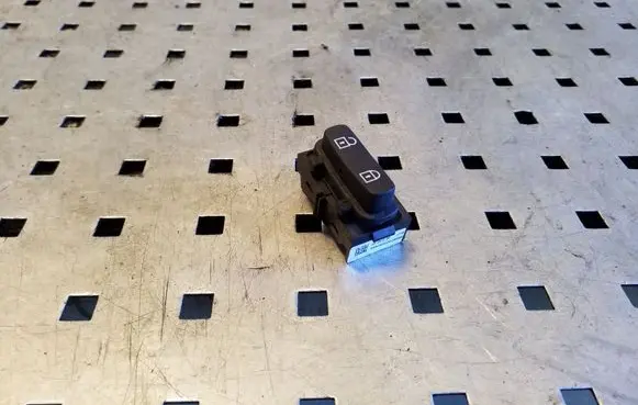 Volvo XC70 Central locking switch button 30710475