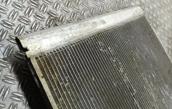 BMW 7 E65 E66 Coolant radiator