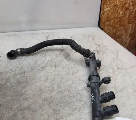 Peugeot 2008 II Engine coolant pipe/hose 5800624910