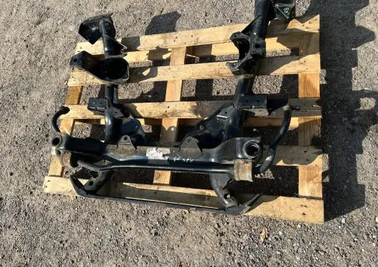 BMW X3 E83 Front subframe 23983002
