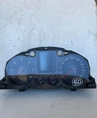 Volkswagen PASSAT B6 Speedometer (instrument cluster) 3C0920871K V0002000