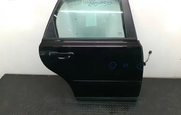 Volvo V50 Rear door 