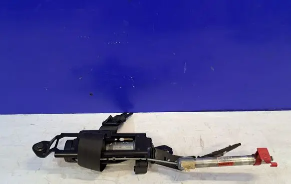 Volvo S60 Front seatbelt 30734737