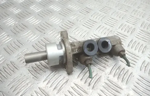 Renault Scenic I Master brake cylinder